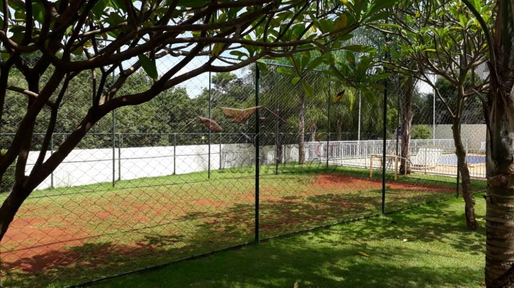 Comprar Apartamentos / Padr&atilde;o em Ribeir&atilde;o Preto R$ 150.000,00 - Foto 2