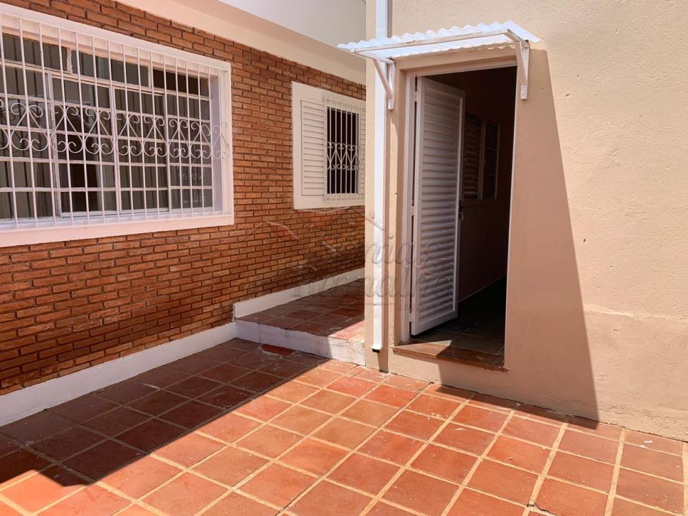 Alugar Casas Residenciais / Padr&atilde;o em Ribeir&atilde;o Preto R$ 1.600,00 - Foto 2