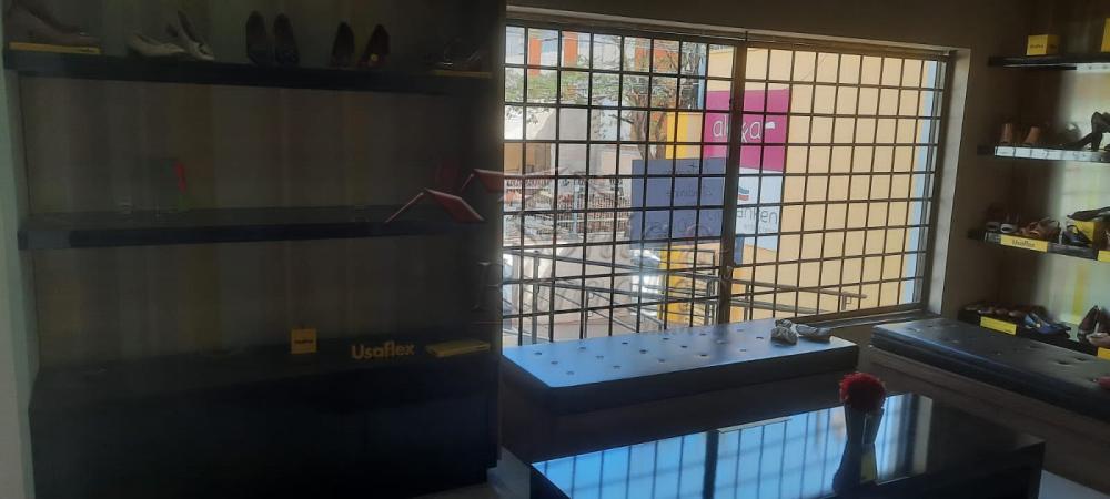 Alugar Im&oacute;veis Comerciais / Casa Comercial em Ribeir&atilde;o Preto R$ 3.000,00 - Foto 3
