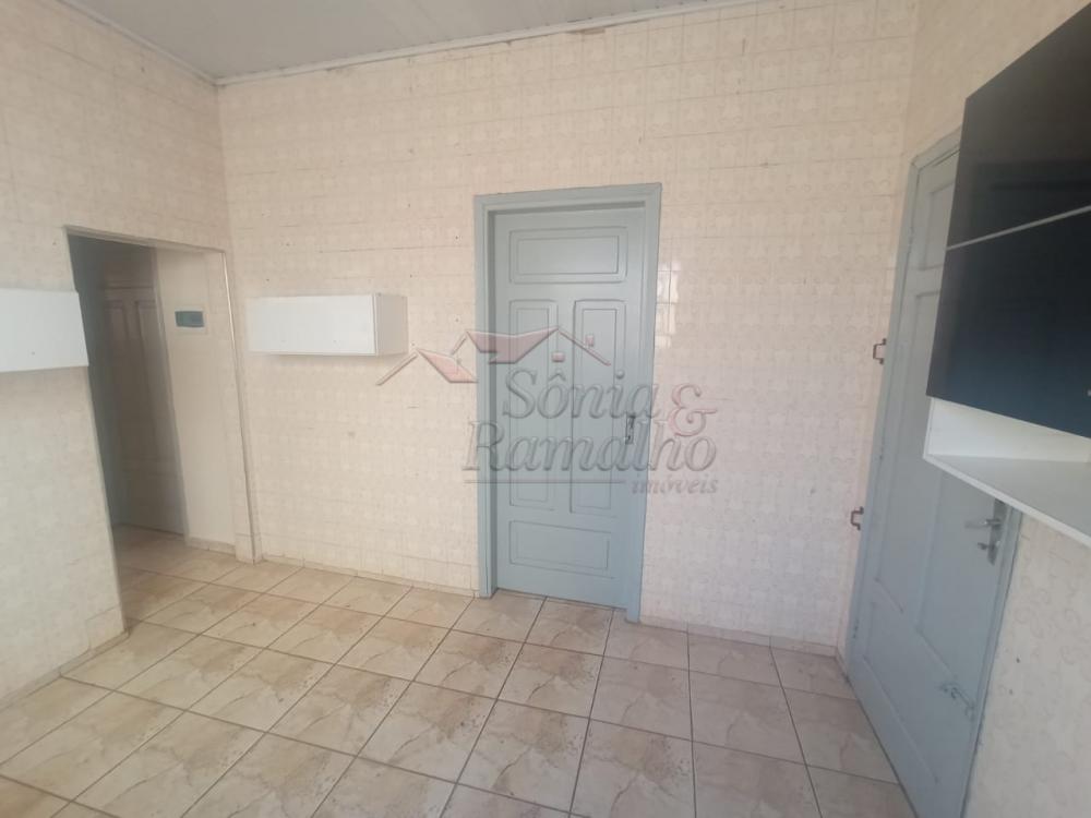 Alugar Casas Residenciais / Padr&atilde;o em Ribeir&atilde;o Preto R$ 950,00 - Foto 14