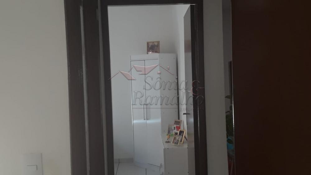 Comprar Apartamentos / Padr&atilde;o em Ribeir&atilde;o Preto R$ 120.000,00 - Foto 9