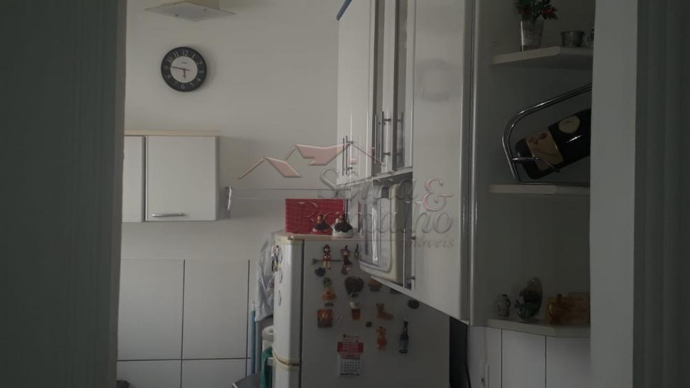 Comprar Apartamentos / Padr&atilde;o em Ribeir&atilde;o Preto R$ 120.000,00 - Foto 17