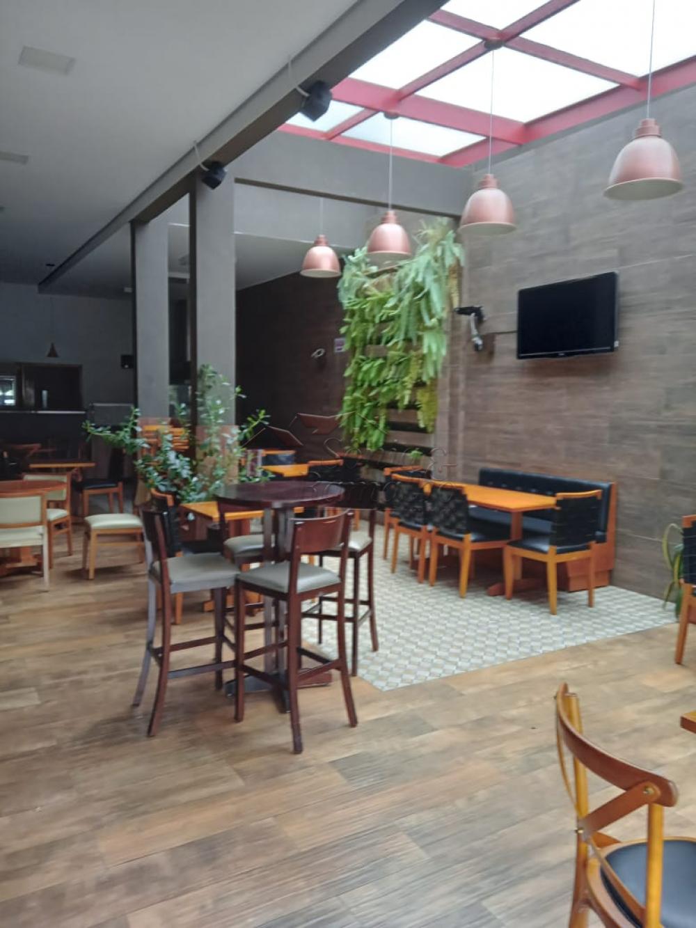 Alugar Im&oacute;veis Comerciais / Casa Comercial em Ribeir&atilde;o Preto R$ 3.000,00 - Foto 1