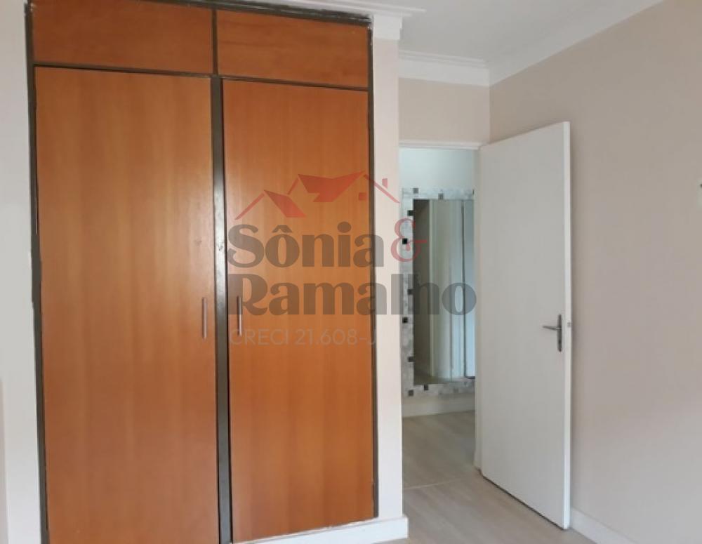 Alugar Apartamentos / Padr&atilde;o em Ribeir&atilde;o Preto R$ 1.300,00 - Foto 5