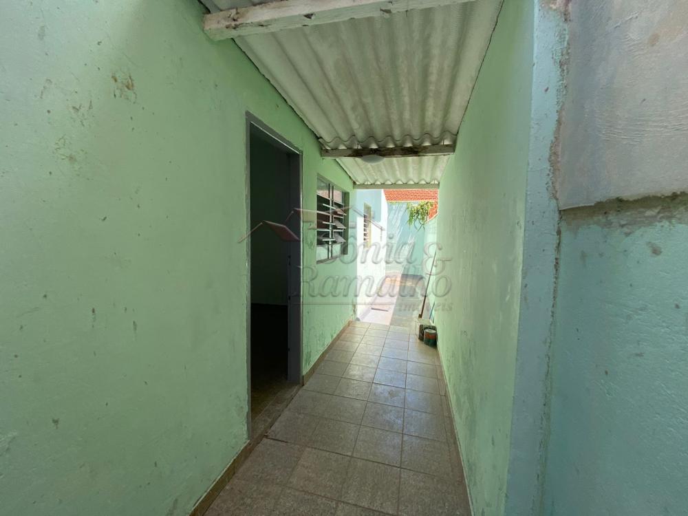 Alugar Casas Residenciais / Padr&atilde;o em Ribeir&atilde;o Preto R$ 650,00 - Foto 3