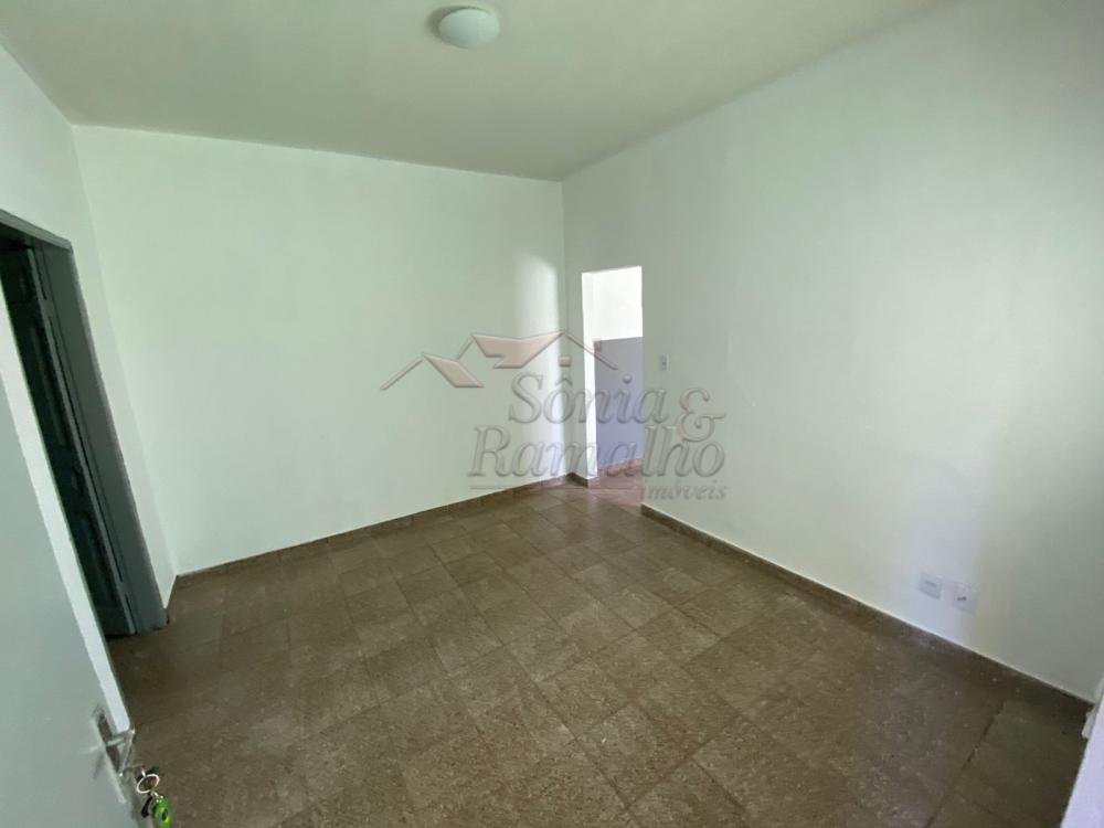 Alugar Casas Residenciais / Padr&atilde;o em Ribeir&atilde;o Preto R$ 650,00 - Foto 1