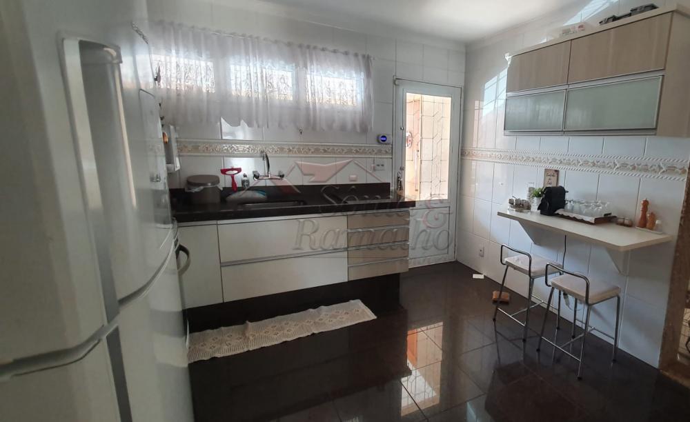 Comprar Casas Residenciais / Padr&atilde;o em Ribeir&atilde;o Preto R$ 550.000,00 - Foto 19