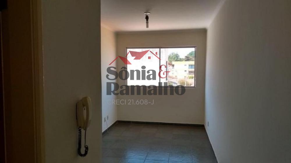 Comprar Apartamentos / Padr&atilde;o em Ribeir&atilde;o Preto R$ 159.000,00 - Foto 2