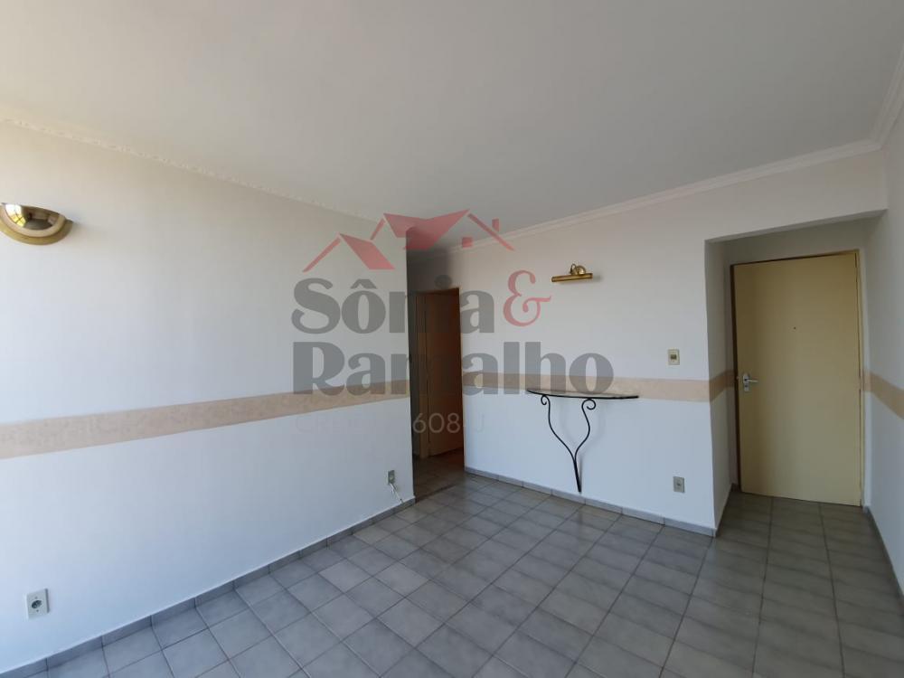 Alugar Apartamentos / Padr&atilde;o em Ribeir&atilde;o Preto R$ 750,00 - Foto 3