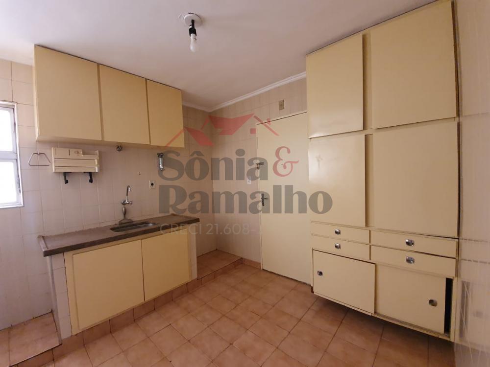 Alugar Apartamentos / Padr&atilde;o em Ribeir&atilde;o Preto R$ 750,00 - Foto 5