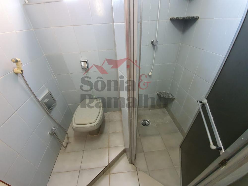 Alugar Apartamentos / Padr&atilde;o em Ribeir&atilde;o Preto R$ 750,00 - Foto 14