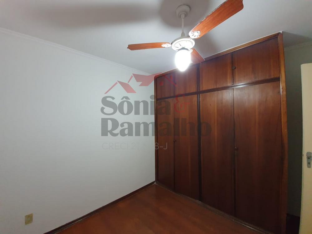 Alugar Apartamentos / Padr&atilde;o em Ribeir&atilde;o Preto R$ 750,00 - Foto 12