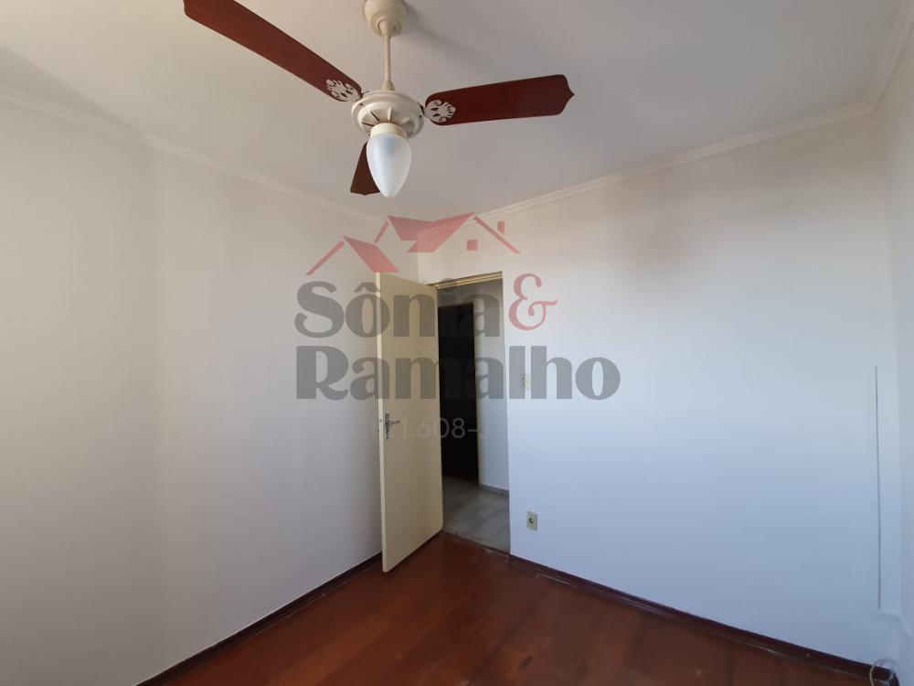 Alugar Apartamentos / Padr&atilde;o em Ribeir&atilde;o Preto R$ 750,00 - Foto 7