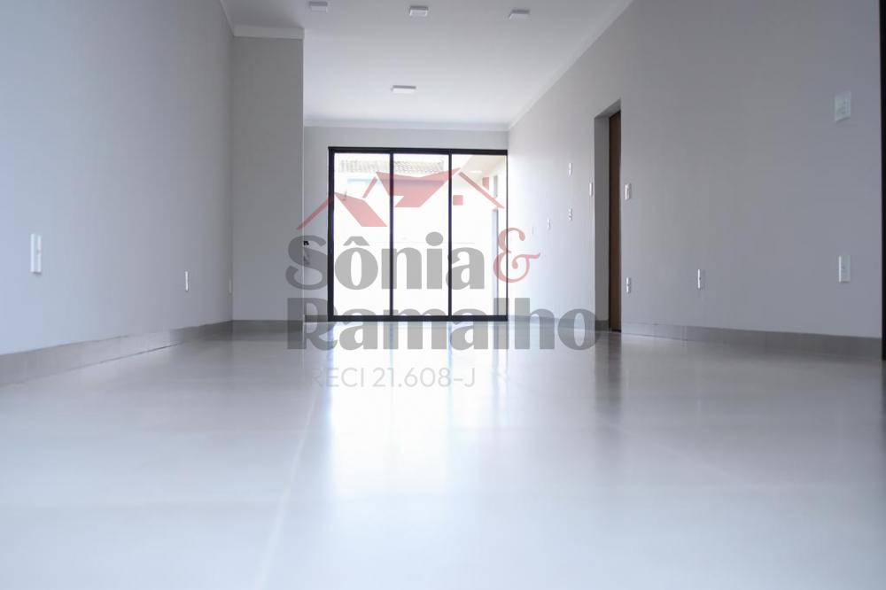 Comprar Casas Residenciais / Condom&iacute;nio em Bonfim Paulista R$ 800.000,00 - Foto 3
