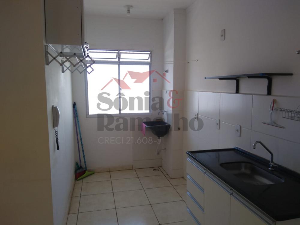 Alugar Apartamentos / Padr&atilde;o em Ribeir&atilde;o Preto R$ 600,00 - Foto 9