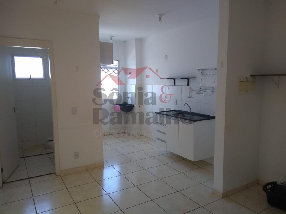 Alugar Apartamentos / Padr&atilde;o em Ribeir&atilde;o Preto R$ 600,00 - Foto 2