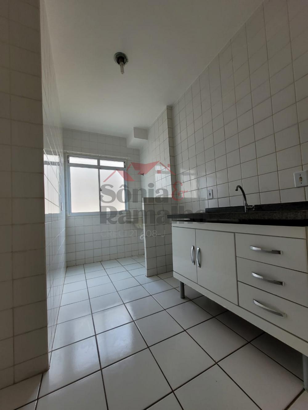Alugar Apartamentos / Padr&atilde;o em Ribeir&atilde;o Preto R$ 800,00 - Foto 7