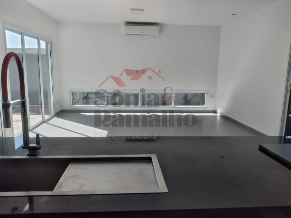 Comprar Casas Residenciais / Condom&iacute;nio em Bonfim Paulista R$ 800.000,00 - Foto 21