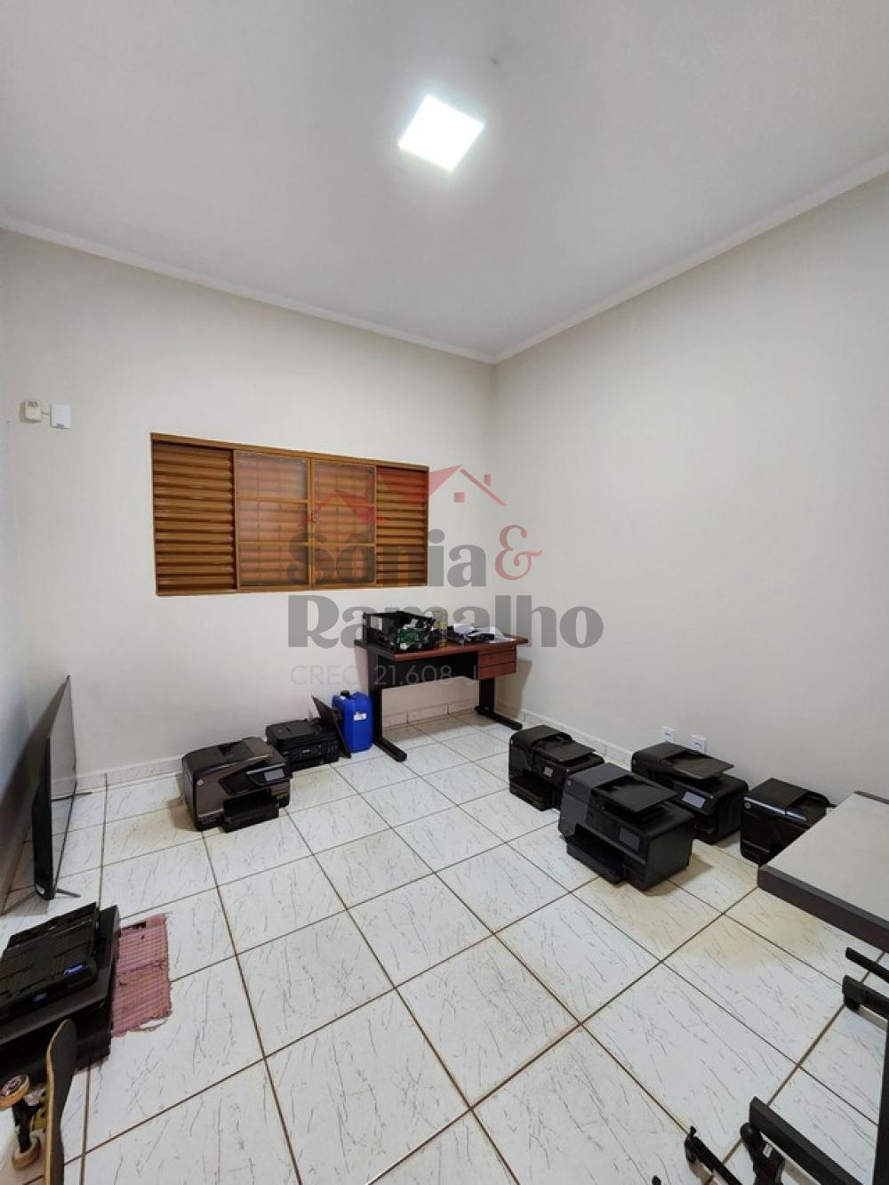 Alugar Im&oacute;veis Comerciais / Sala Comercial em Cravinhos R$ 900,00 - Foto 4