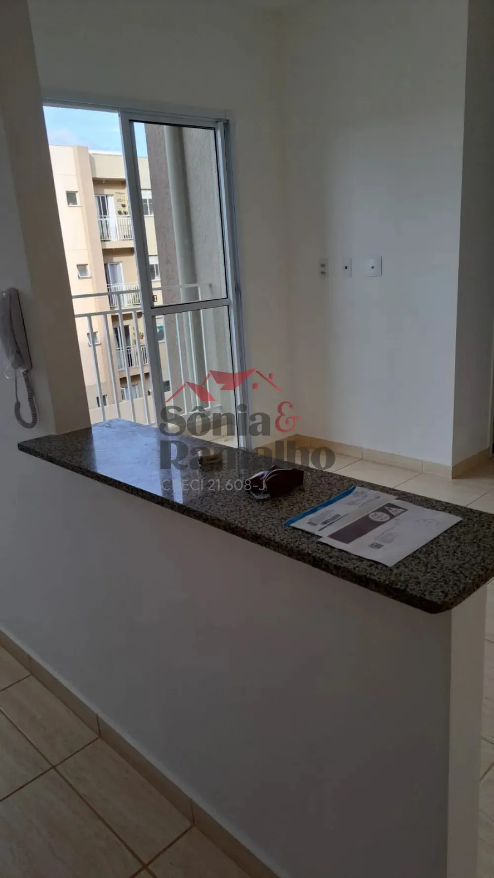 Alugar Apartamentos / Padr&atilde;o em S&atilde;o Carlos R$ 1.200,00 - Foto 2