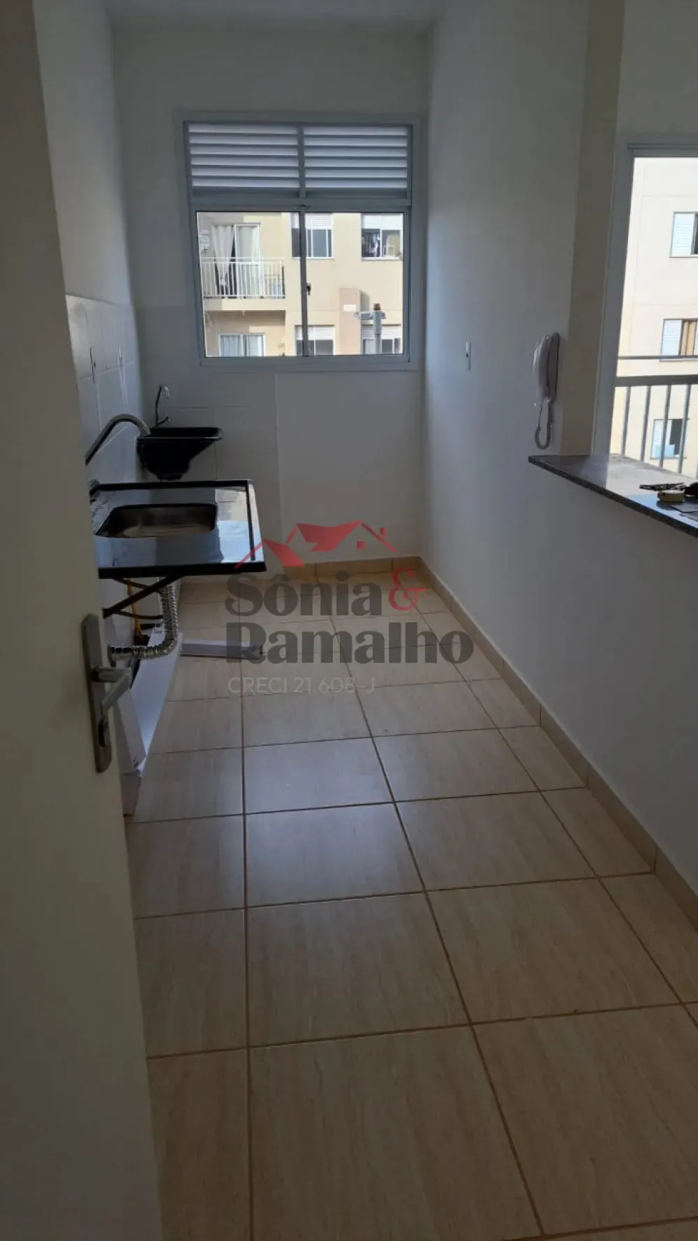 Alugar Apartamentos / Padr&atilde;o em S&atilde;o Carlos R$ 1.200,00 - Foto 11