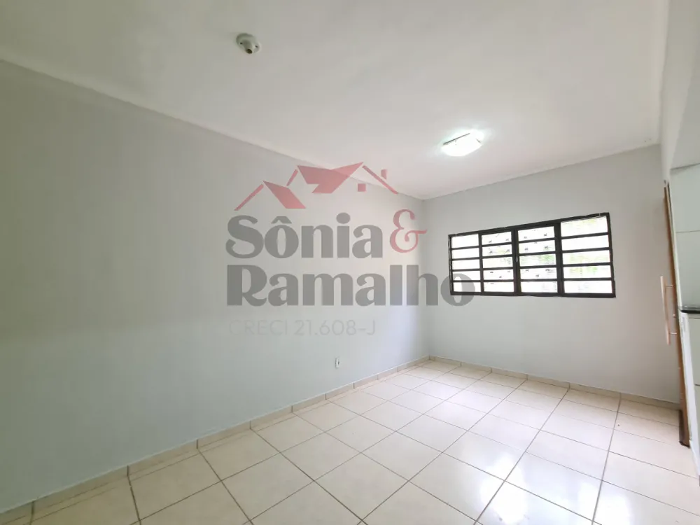 Alugar Casas Residenciais / Condom&iacute;nio em Ribeir&atilde;o Preto R$ 1.300,00 - Foto 5