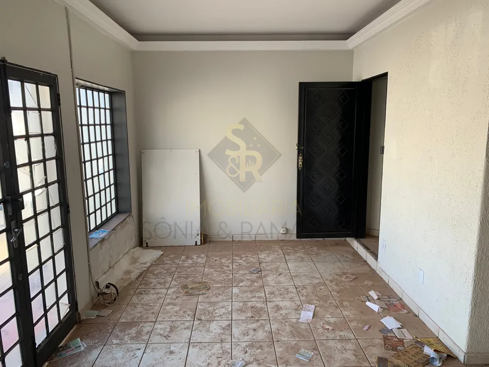 Alugar Im&oacute;veis Comerciais / Casa Comercial em Ribeir&atilde;o Preto R$ 2.000,00 - Foto 1
