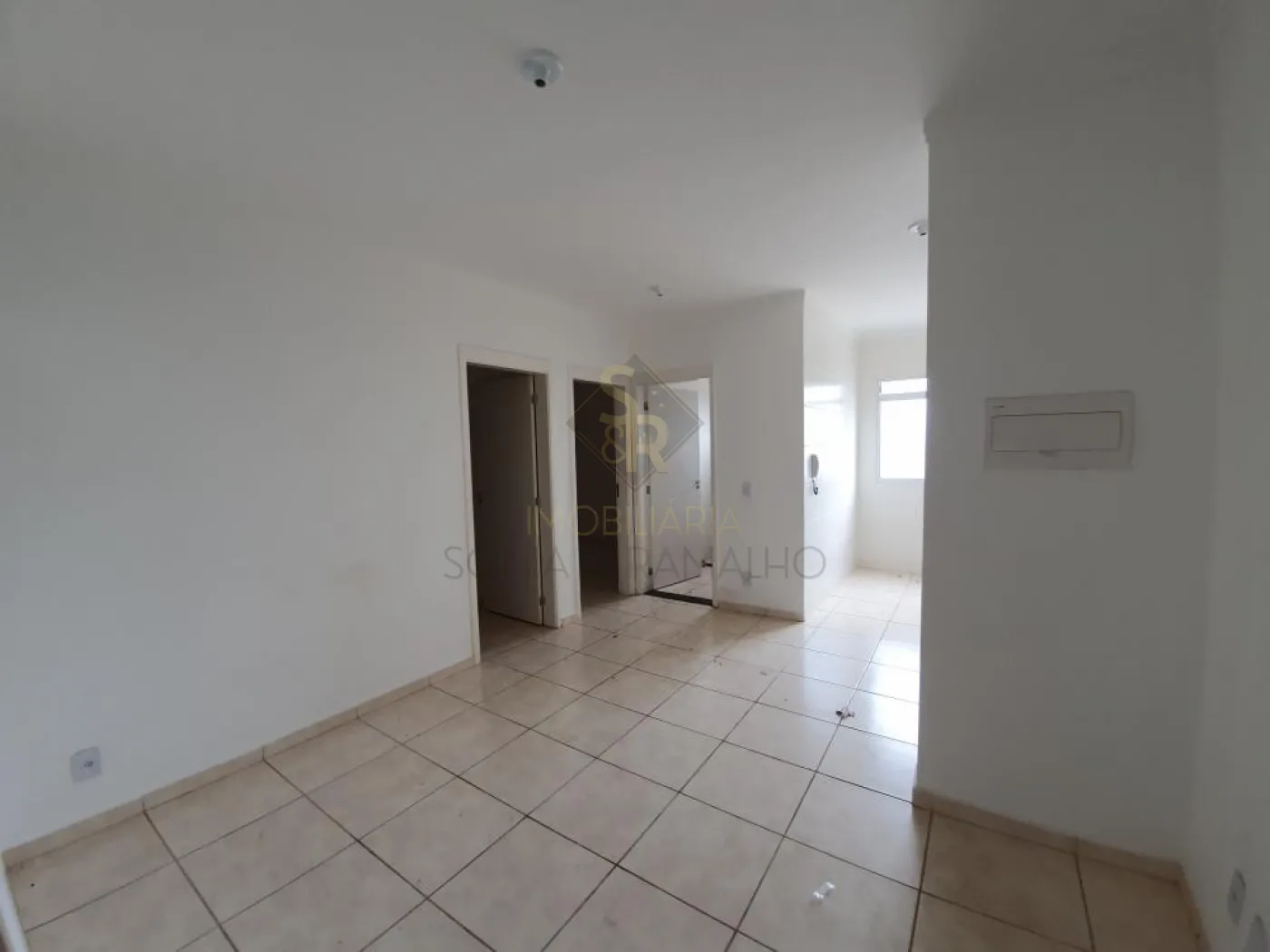 Alugar Apartamentos / Padr&atilde;o em Ribeir&atilde;o Preto R$ 400,00 - Foto 11