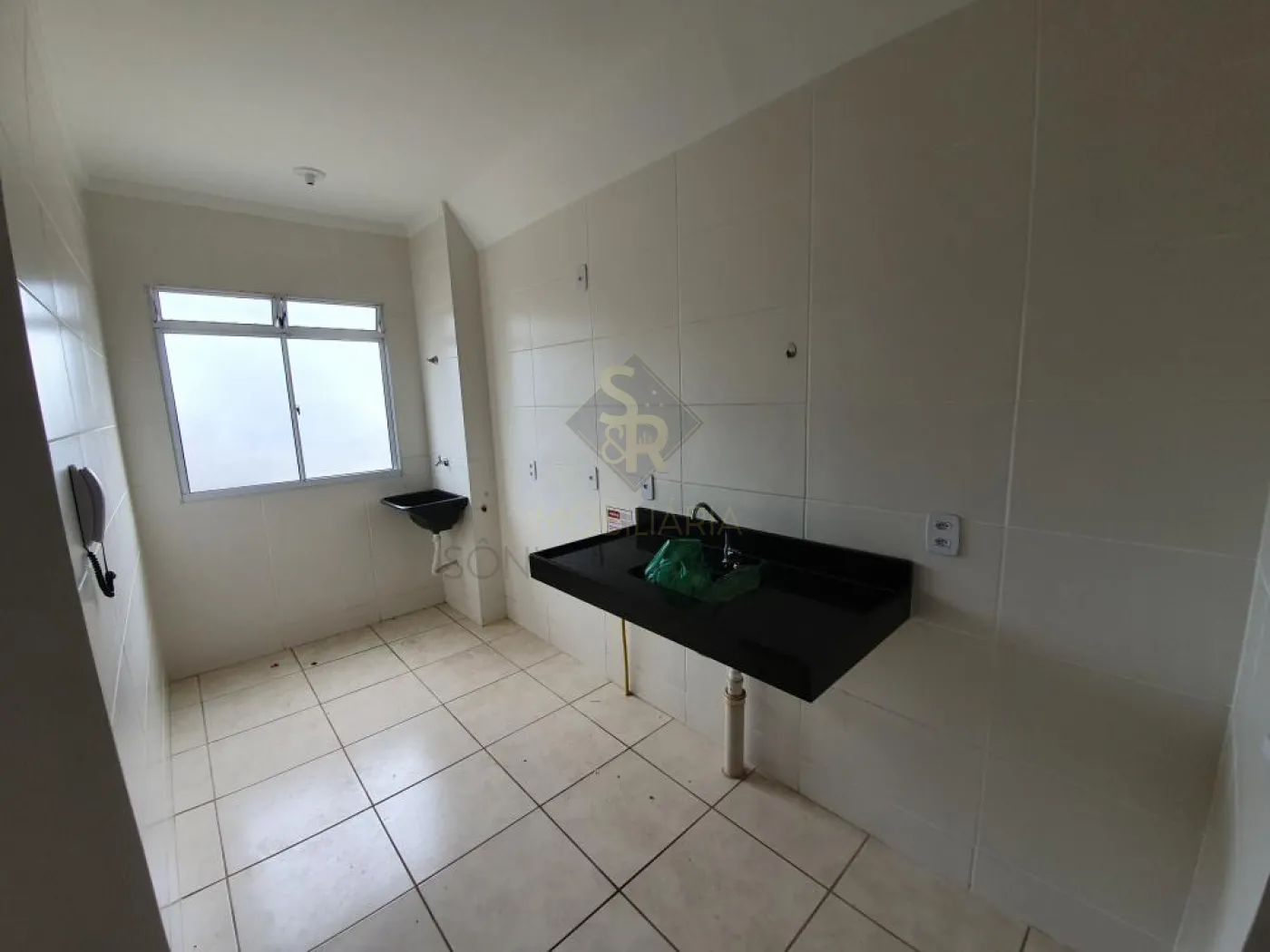 Alugar Apartamentos / Padr&atilde;o em Ribeir&atilde;o Preto R$ 400,00 - Foto 12