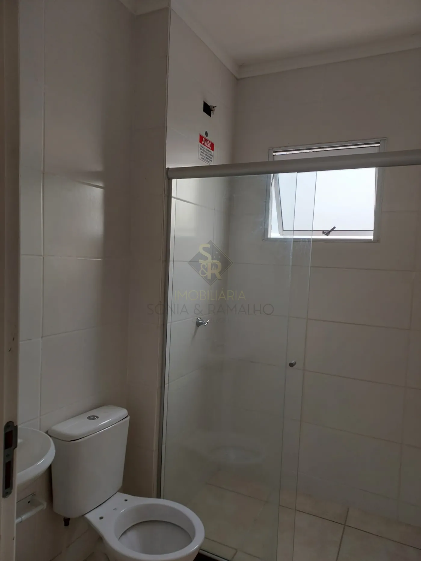 Alugar Apartamentos / Padr&atilde;o em Ribeir&atilde;o Preto R$ 1.200,00 - Foto 5