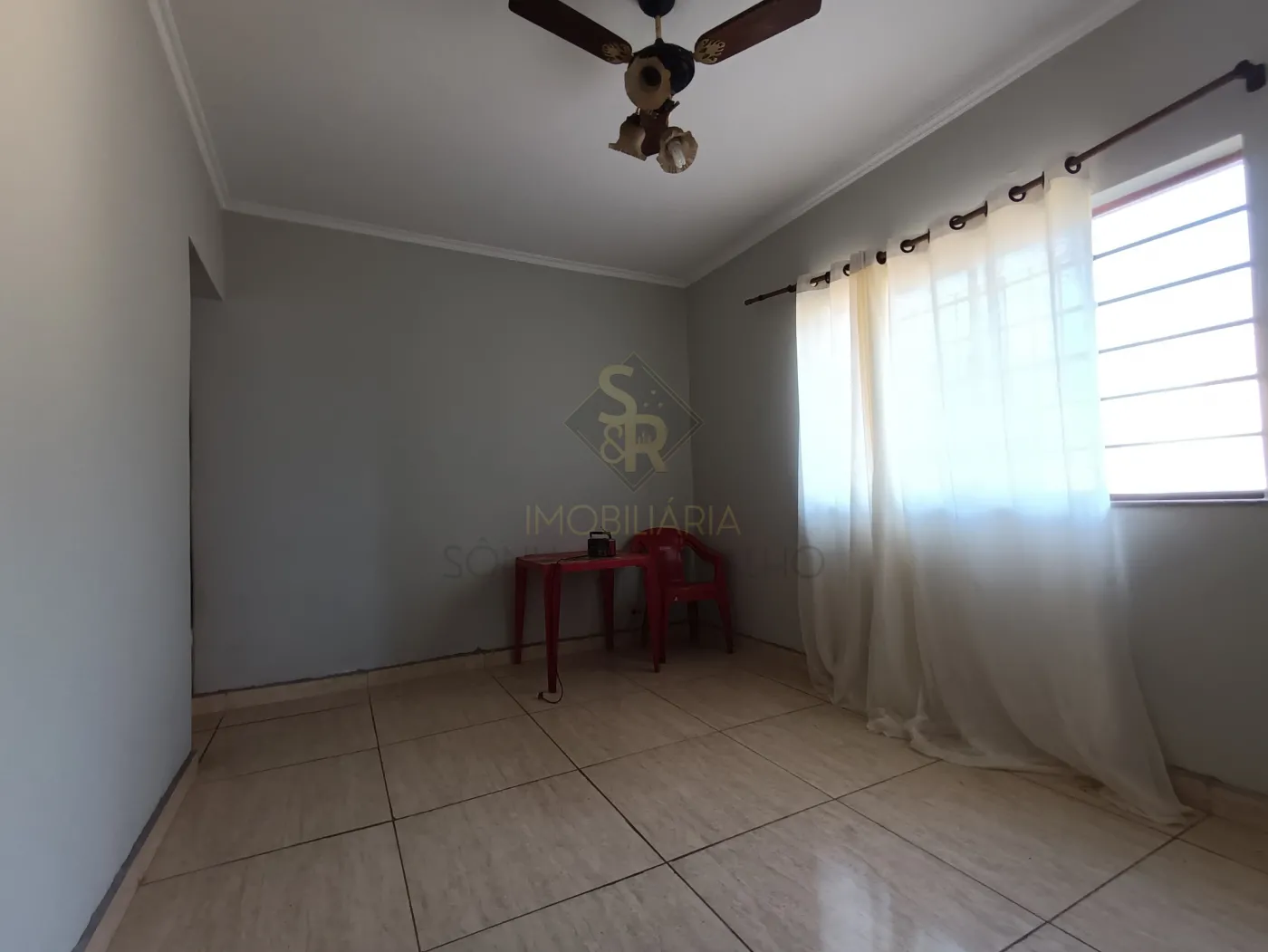 Alugar Apartamentos / Padr&atilde;o em Ribeir&atilde;o Preto R$ 1.450,00 - Foto 2