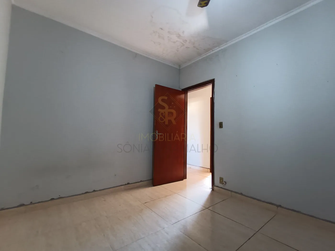 Alugar Apartamentos / Padr&atilde;o em Ribeir&atilde;o Preto R$ 1.450,00 - Foto 5
