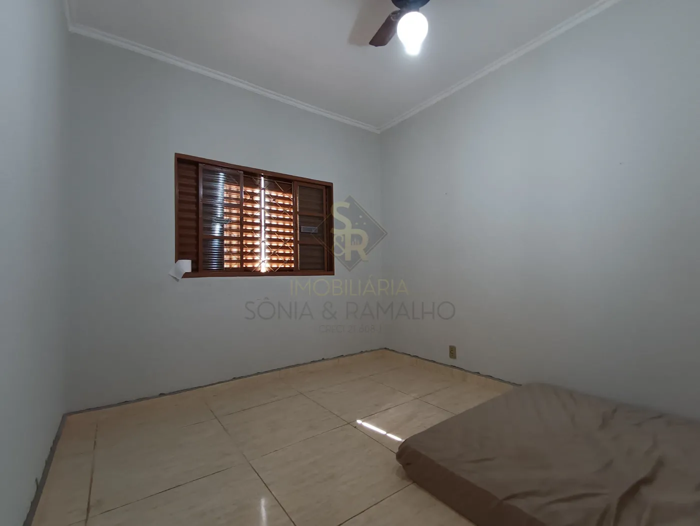 Alugar Apartamentos / Padr&atilde;o em Ribeir&atilde;o Preto R$ 1.450,00 - Foto 8