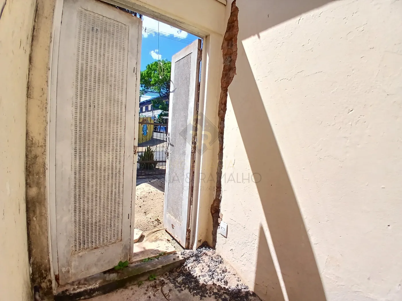 Alugar Im&oacute;veis Comerciais / Sal&atilde;o Comercial em Ribeir&atilde;o Preto R$ 1.100,00 - Foto 5