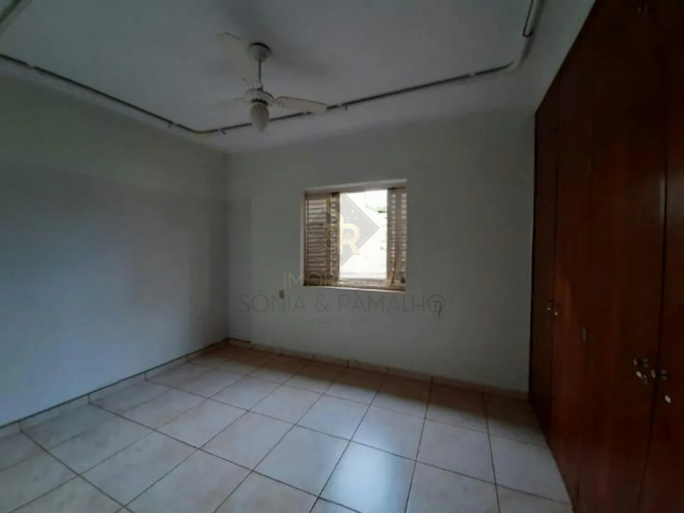 Comprar Casas Residenciais / Padr&atilde;o em Ribeir&atilde;o Preto R$ 549.000,00 - Foto 4