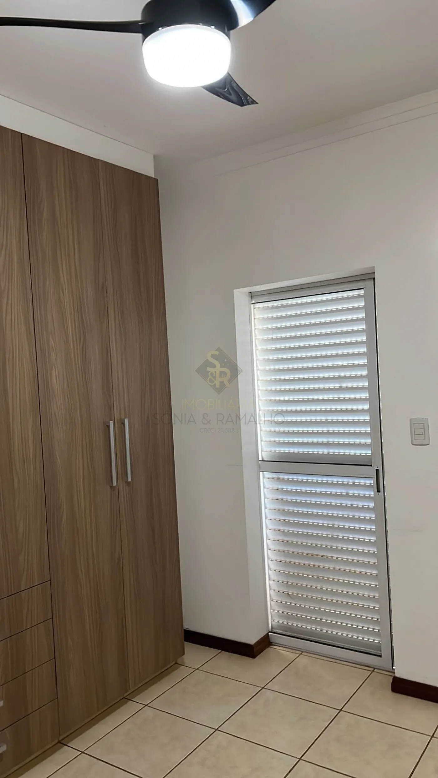 Comprar Apartamentos / Padr&atilde;o em Ribeir&atilde;o Preto R$ 380.000,00 - Foto 5