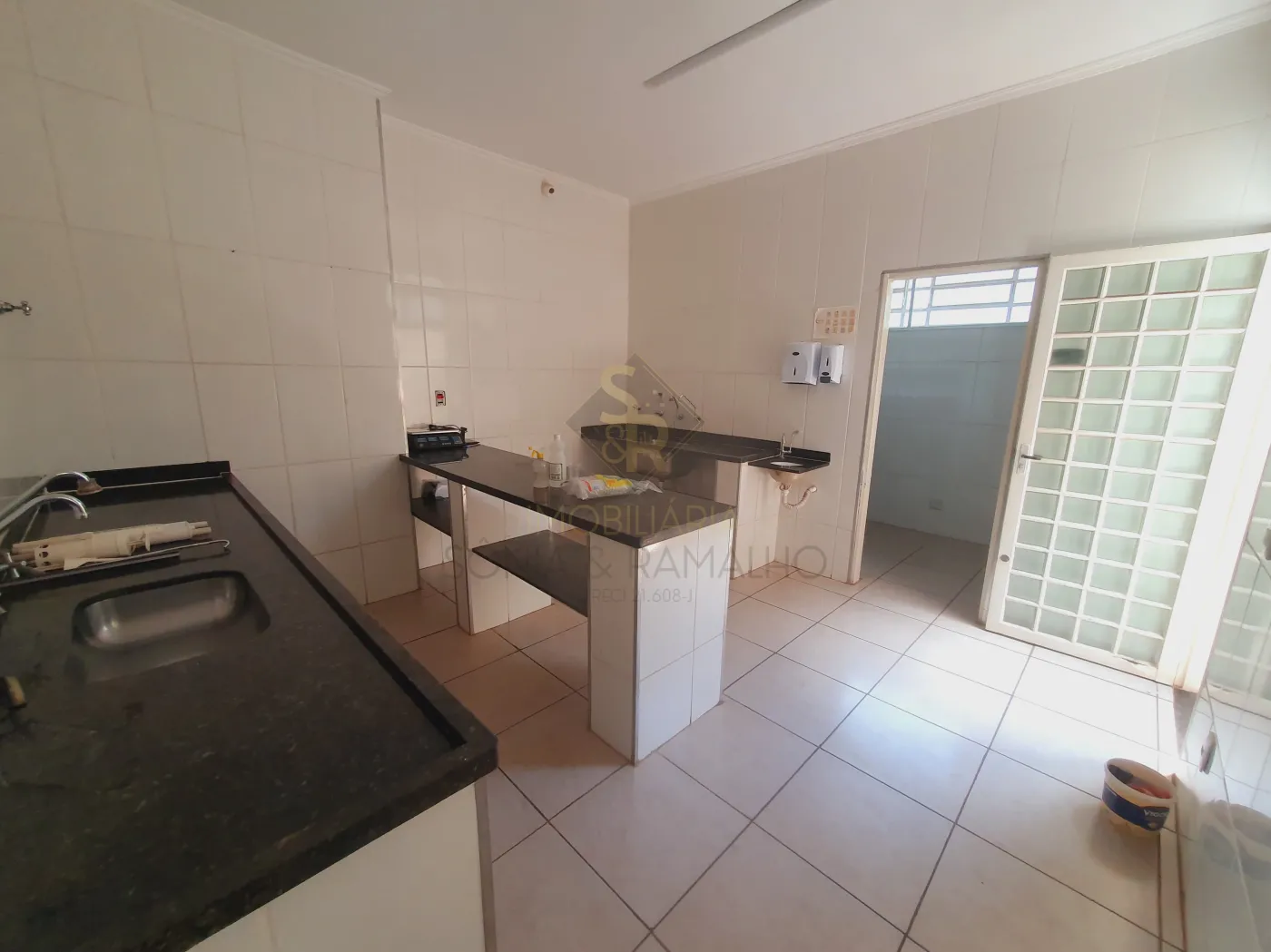 Alugar Im&oacute;veis Comerciais / Sal&atilde;o Comercial em Ribeir&atilde;o Preto R$ 3.500,00 - Foto 7