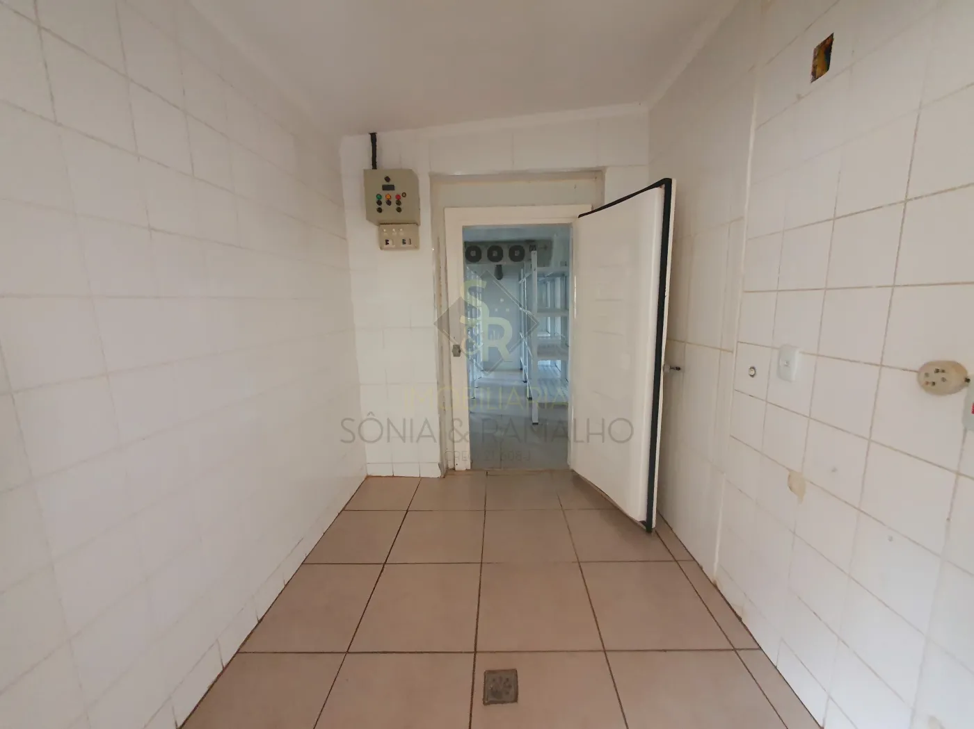 Alugar Im&oacute;veis Comerciais / Sal&atilde;o Comercial em Ribeir&atilde;o Preto R$ 3.500,00 - Foto 20