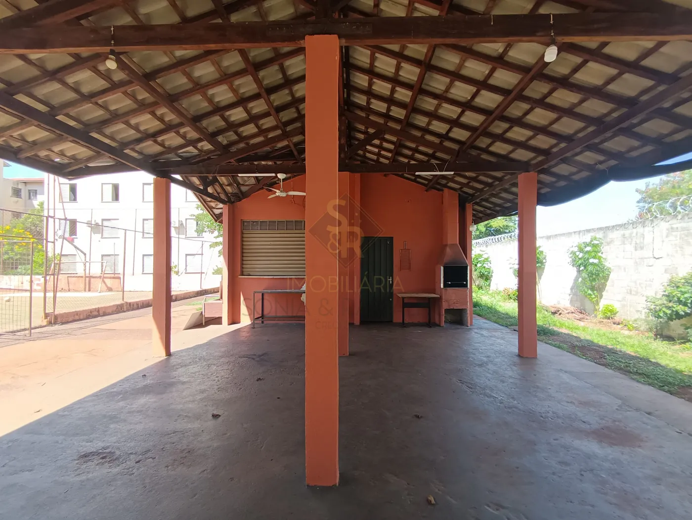 Alugar Apartamentos / Padr&atilde;o em Ribeir&atilde;o Preto R$ 1.000,00 - Foto 26