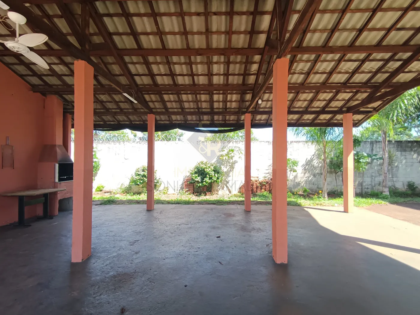 Alugar Apartamentos / Padr&atilde;o em Ribeir&atilde;o Preto R$ 1.000,00 - Foto 25