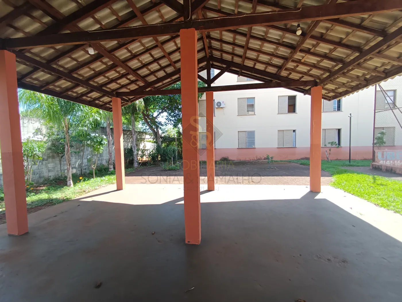 Alugar Apartamentos / Padr&atilde;o em Ribeir&atilde;o Preto R$ 1.000,00 - Foto 23