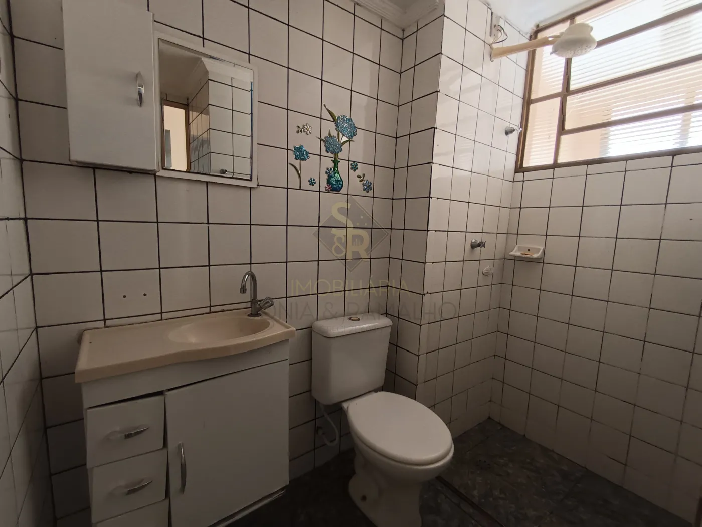 Alugar Apartamentos / Padr&atilde;o em Ribeir&atilde;o Preto R$ 1.000,00 - Foto 16