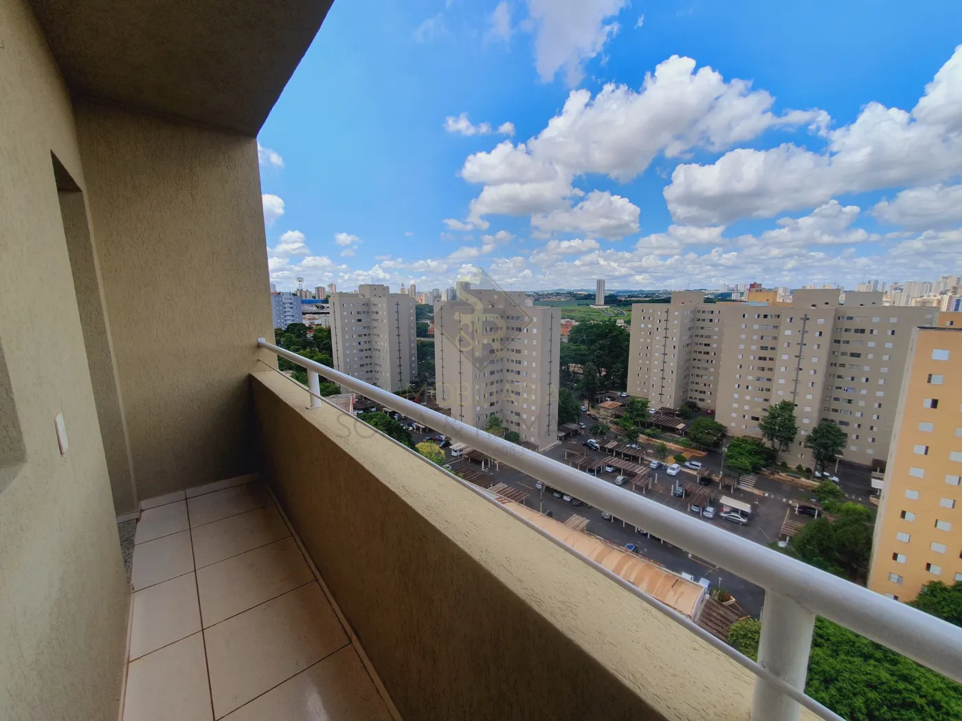 Alugar Apartamentos / Padr&atilde;o em Ribeir&atilde;o Preto R$ 1.200,00 - Foto 2