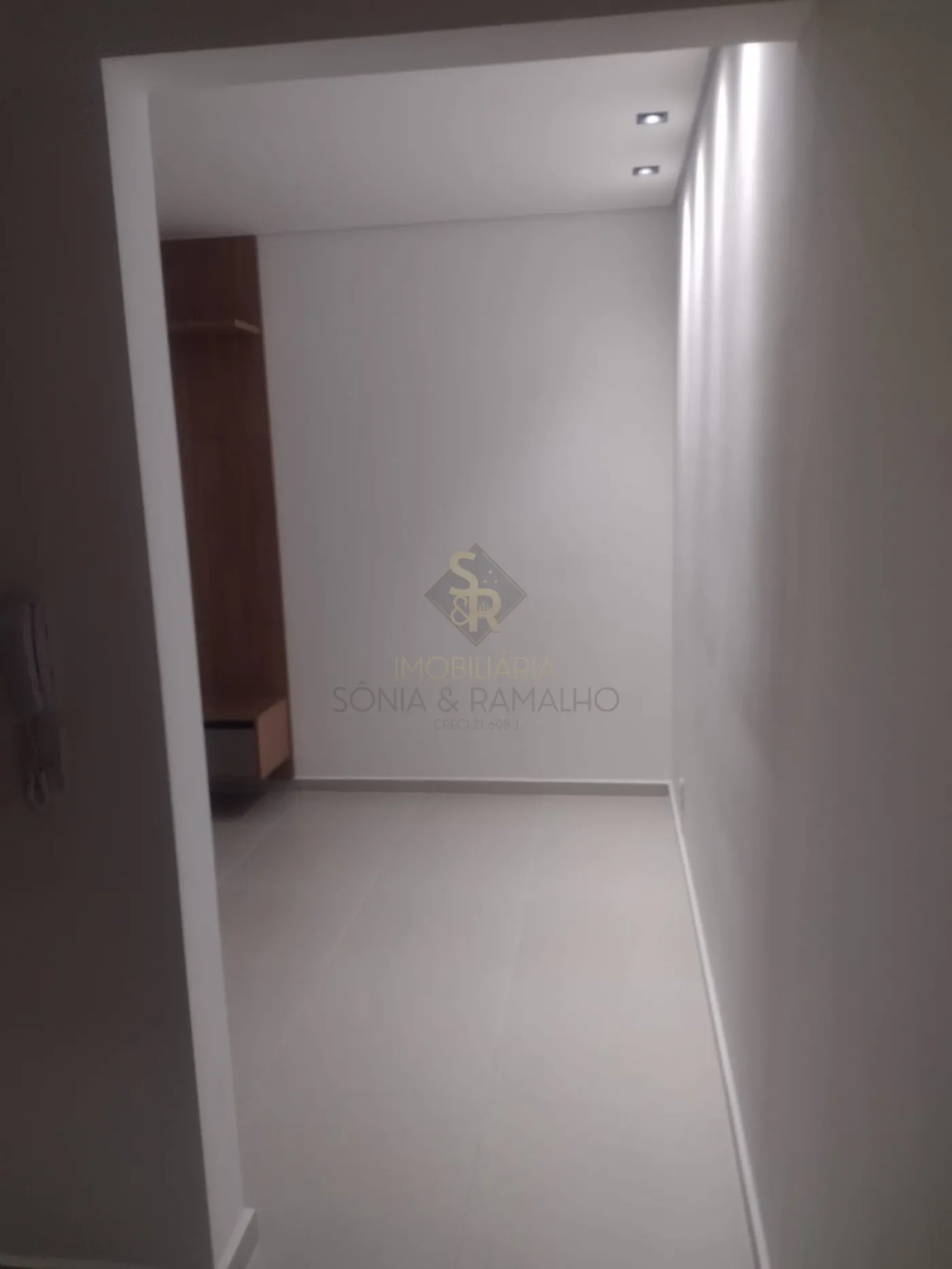 Alugar Apartamentos / Padr&atilde;o em Bonfim Paulista R$ 3.000,00 - Foto 3
