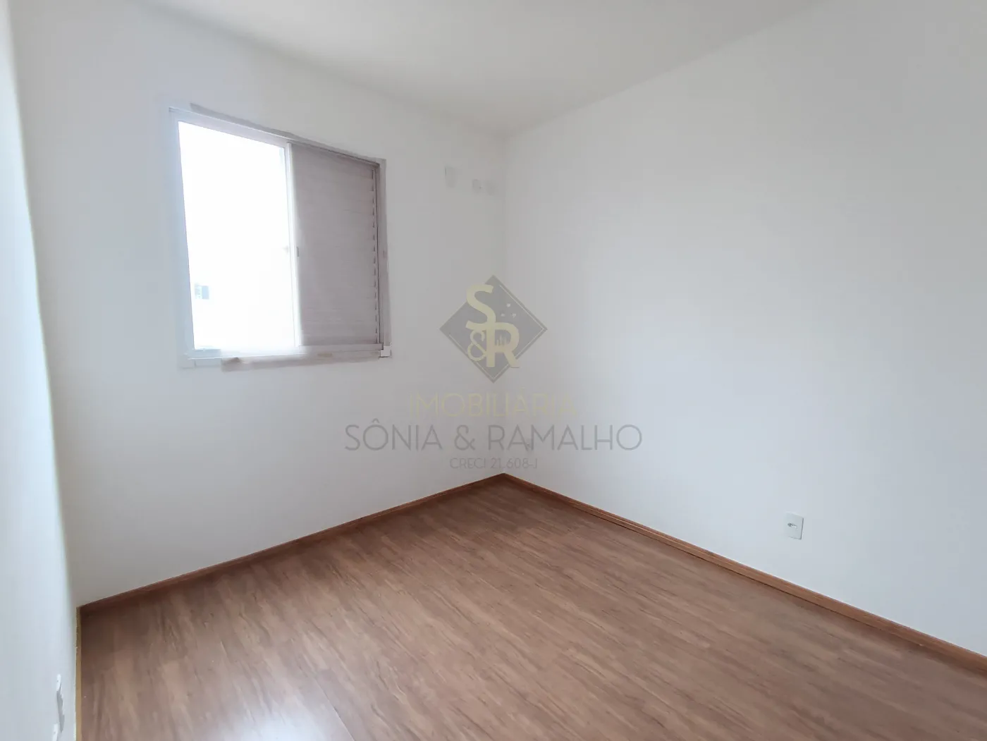 Alugar Apartamentos / Padr&atilde;o em Ribeir&atilde;o Preto R$ 1.150,00 - Foto 10