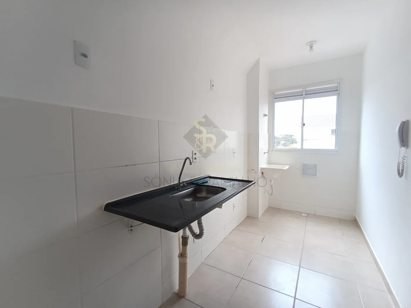 Alugar Apartamentos / Padr&atilde;o em Ribeir&atilde;o Preto R$ 1.150,00 - Foto 5