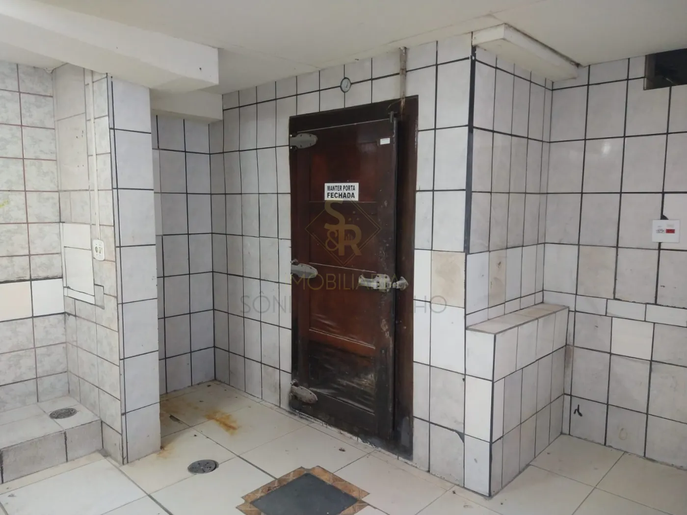 Alugar Im&oacute;veis Comerciais / Sal&atilde;o Comercial em Ribeir&atilde;o Preto R$ 11.000,00 - Foto 31