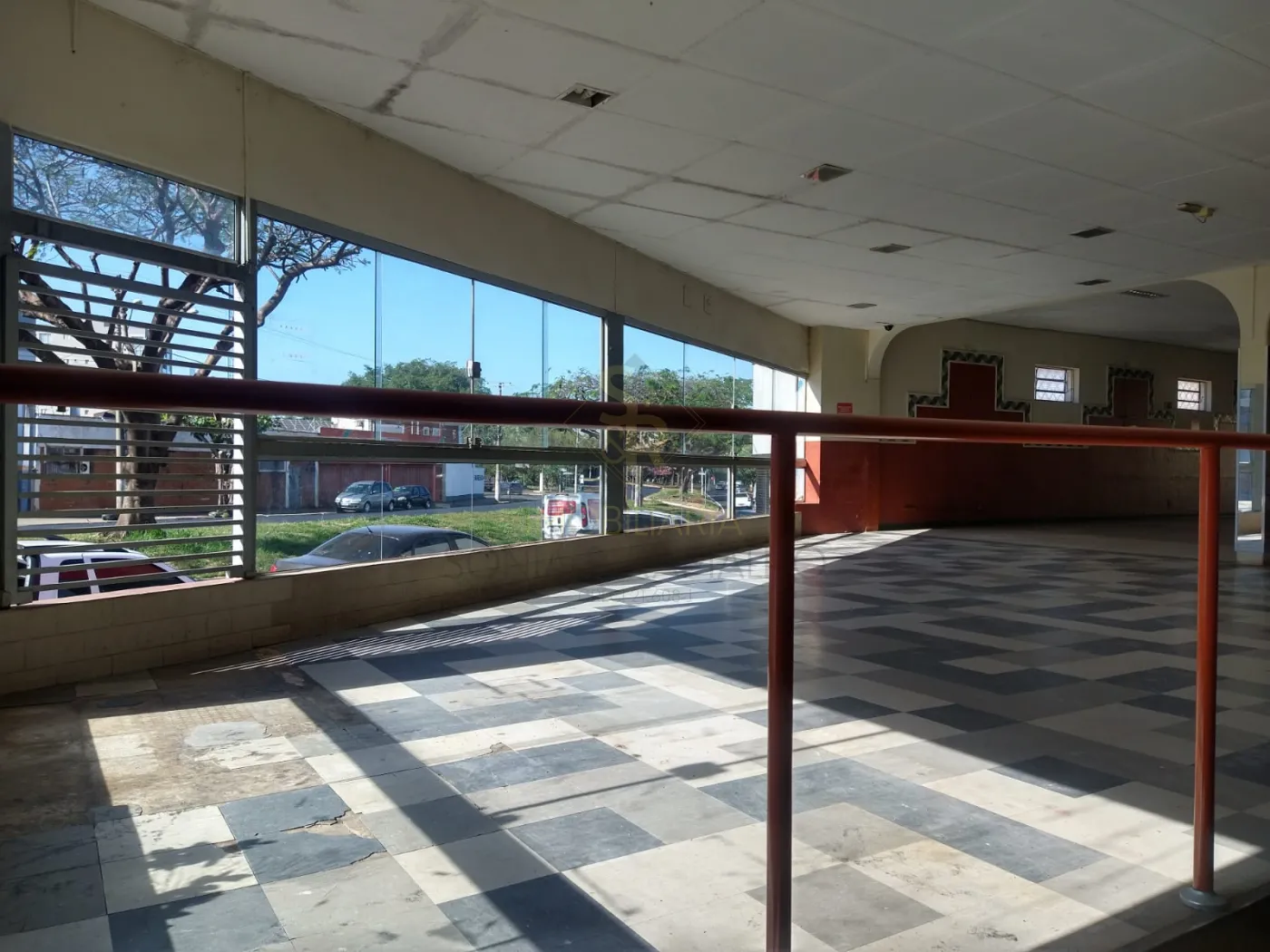 Alugar Im&oacute;veis Comerciais / Sal&atilde;o Comercial em Ribeir&atilde;o Preto R$ 11.000,00 - Foto 1
