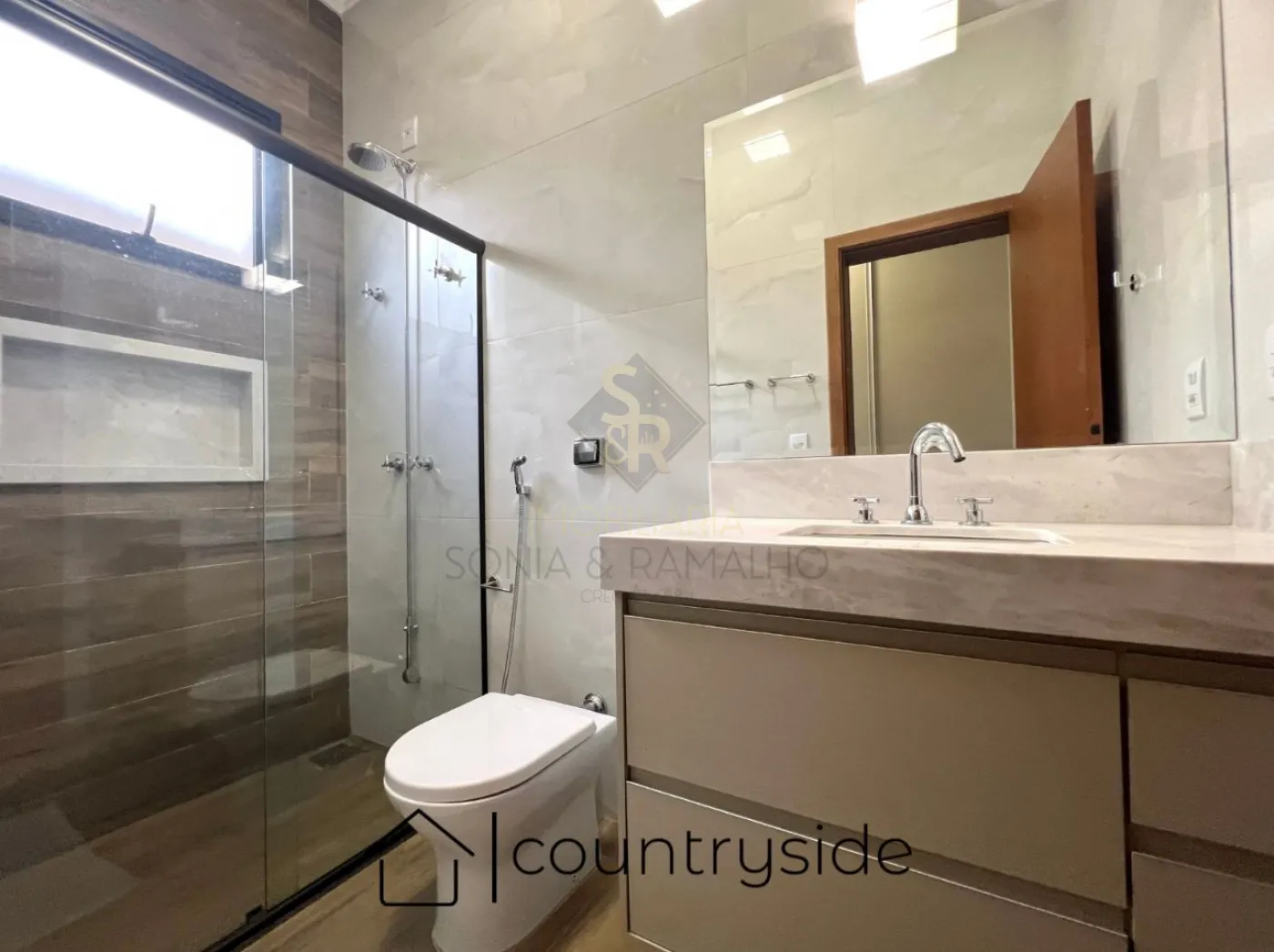 Comprar Casas Residenciais / Condom&iacute;nio em Ribeir&atilde;o Preto R$ 950.000,00 - Foto 2