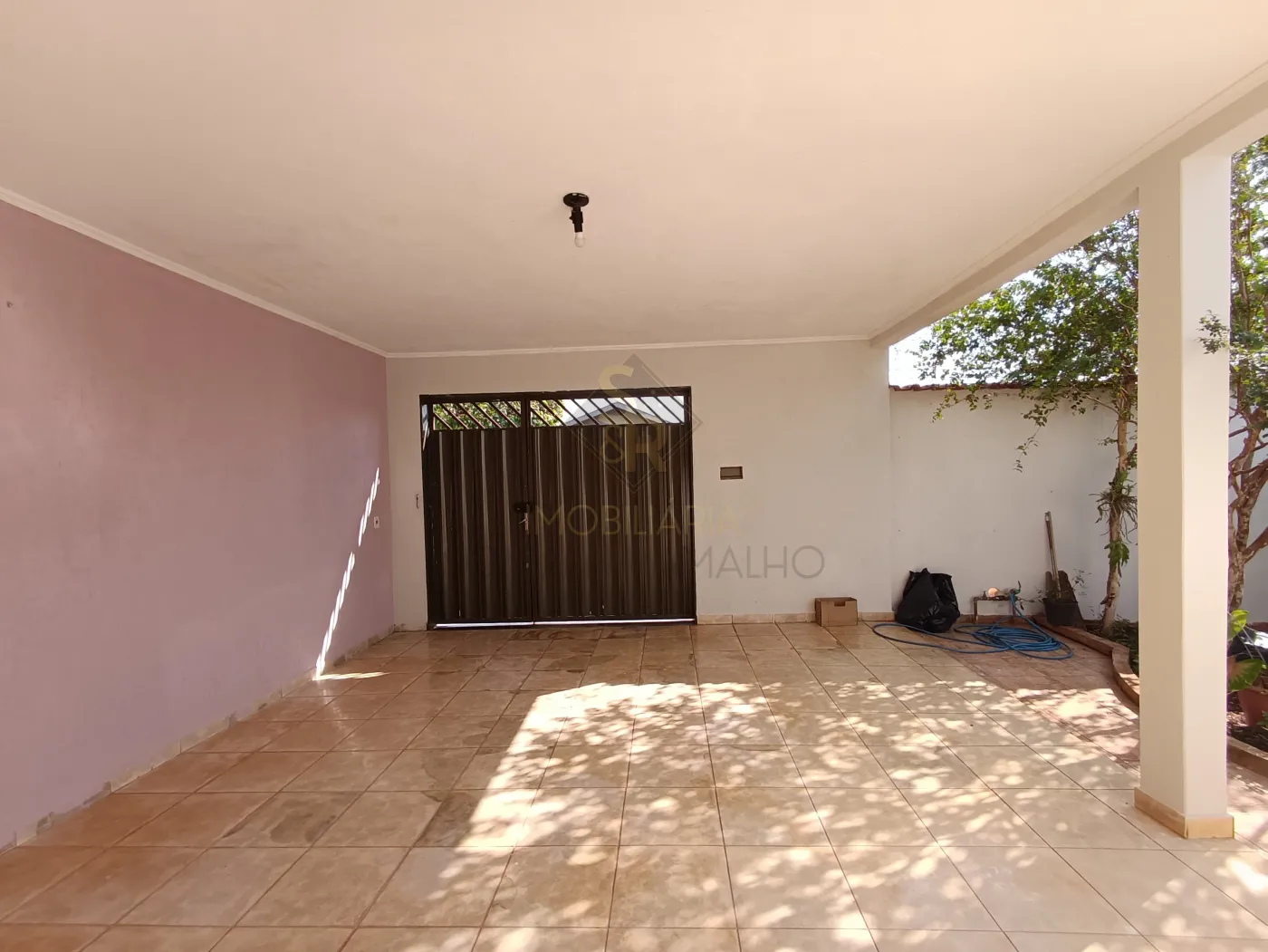 Alugar Casas Residenciais / Padr&atilde;o em Ribeir&atilde;o Preto R$ 1.300,00 - Foto 4